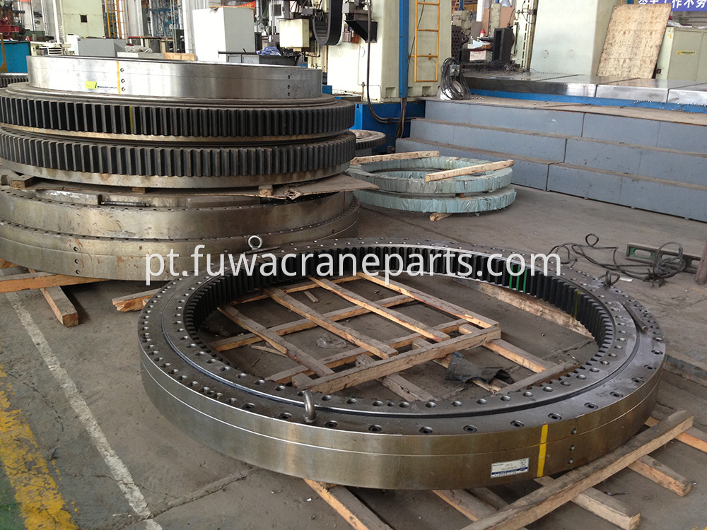 Swing Slewing Bearing